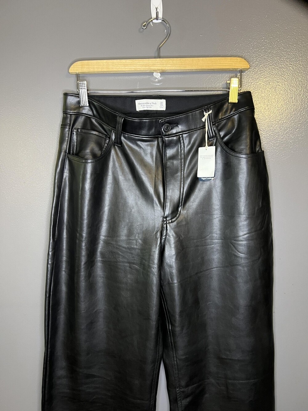 Abercrombie & Fitch Curve Love 90s Relaxed Jeans Womens 10S Black Faux Leather
